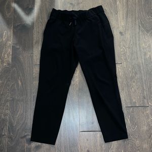 Lululemon On The Fly pant